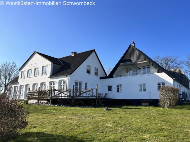 Æroskøbing Schöner Resthof mit mehreren Wohneinheiten in zentraler Lage, mit Meerblick!! Haus kaufen