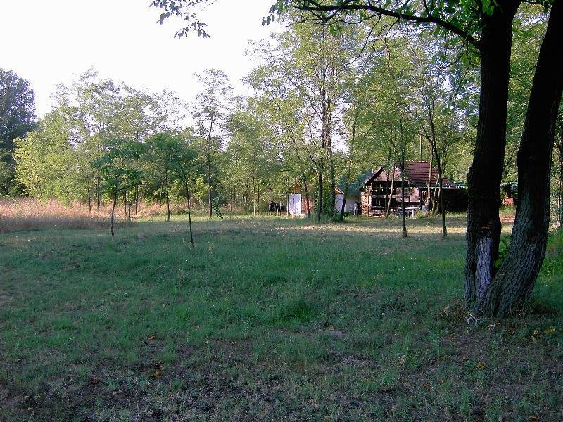 Jakabszállás Gepflegtes Appartementhaus im guten Zustand ohne Käuferprovision Gewerbe kaufen