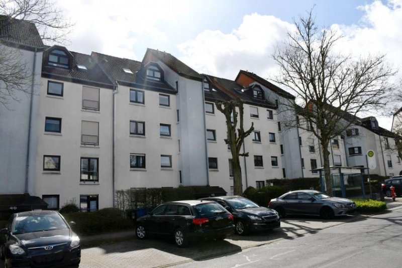 Bad Homburg **RESERVIERT** Ansprechende 3-Zimmer-Eigentumswohnung mit Sonnenbalkon und Tiefgaragenstellplatz in Bad Homburg vor der Höhe