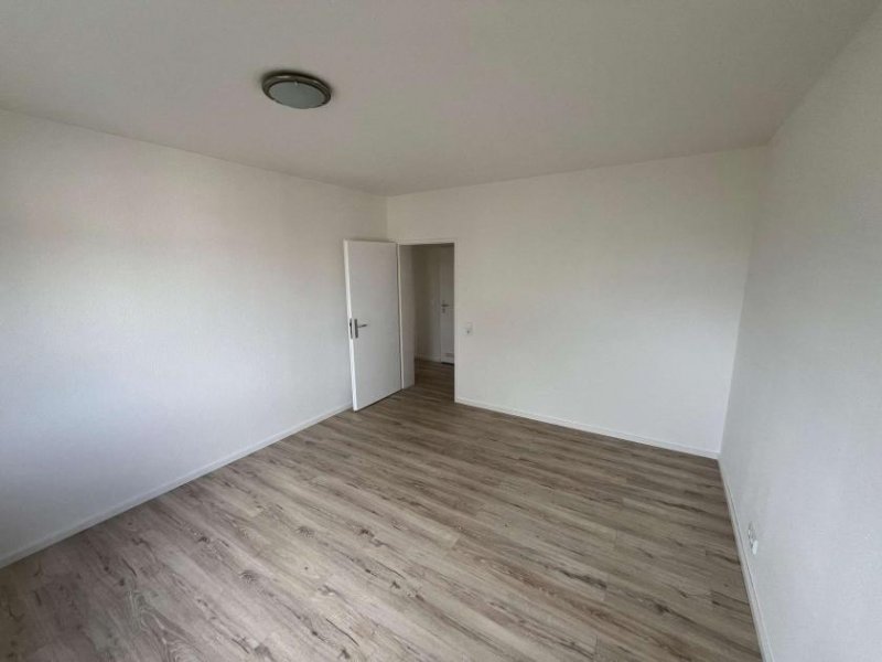 Friedrichsdorf (Hochtaunuskreis) Altersgerechte 3-4 Zi.-Eigentumswohnung in Friedrichsdorf Wohnung kaufen