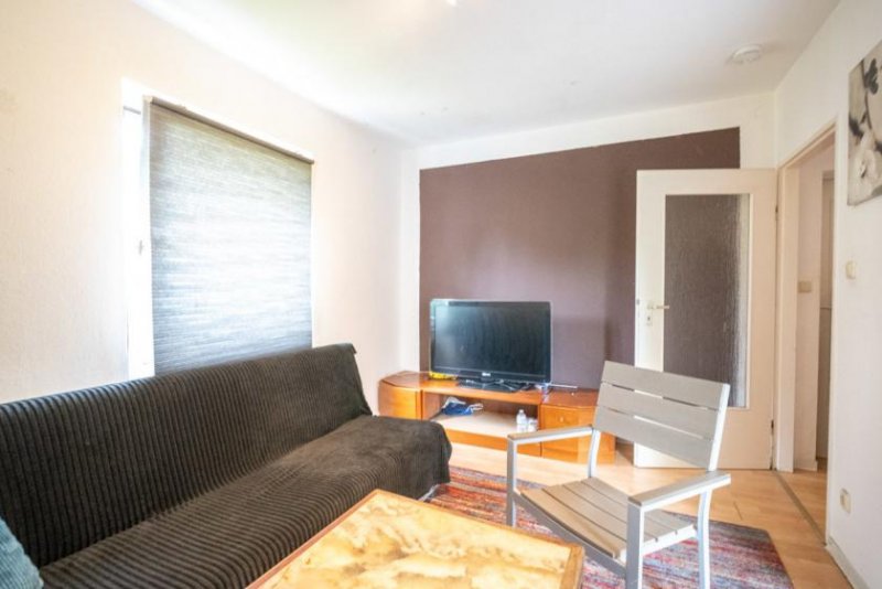 Königstein im Taunus **RESERVIERT**Vermietete 3-Zimmer-Eigentumswohnung im 1. Obergeschoss mit überdachtem Balkon! Wohnung kaufen