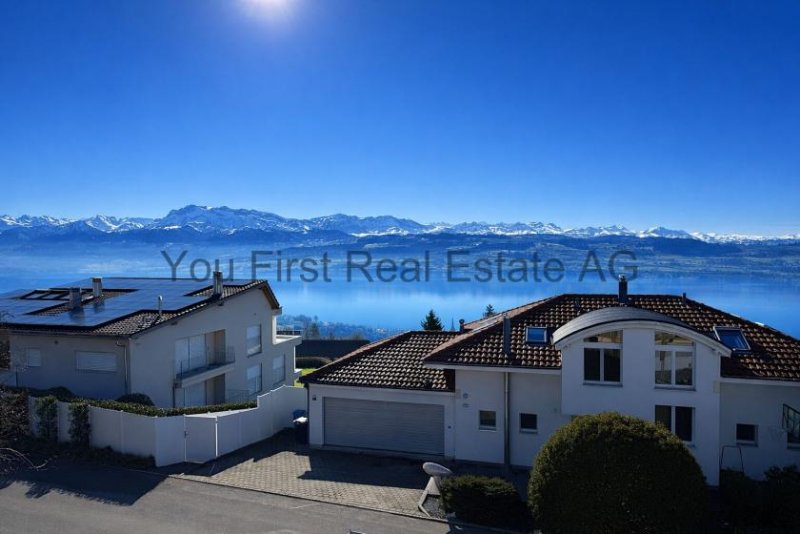 Eich Luxuriöses Wohnen mit Seeblick in Eich - Ein Traum wird wahr! Wohnung kaufen