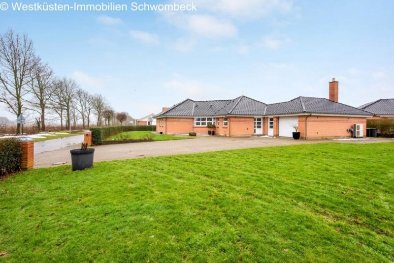  Tønder Eleganter Bungalow mit viel Platz auf großem Grundstück! Haus kaufen
