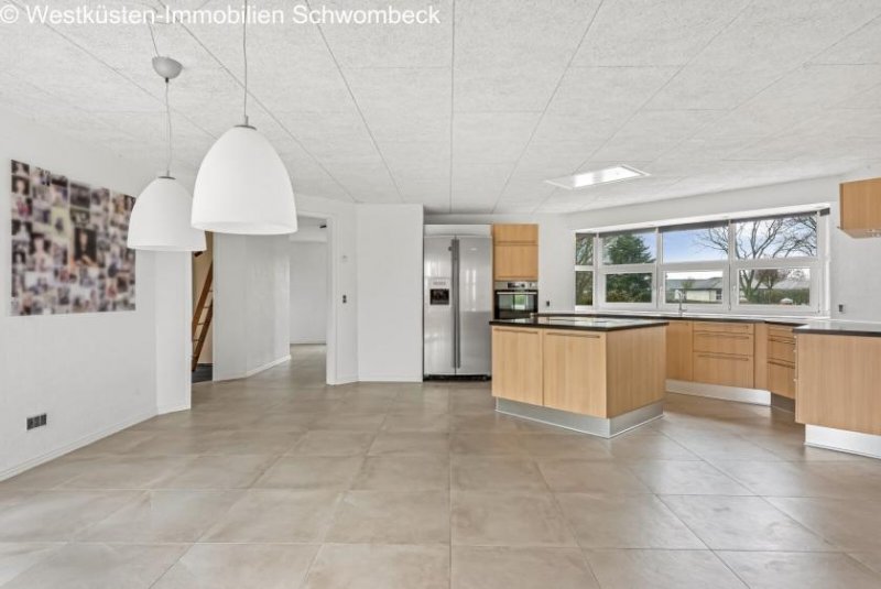  Tønder Eleganter Bungalow mit viel Platz auf großem Grundstück! Haus kaufen