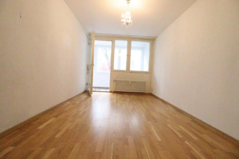 Offenbach am Main WRS Immobilien - käuferprovisionsfrei - Offenbach - 3 Zimmer ETW in zentraler Lage + am Main Wohnung kaufen