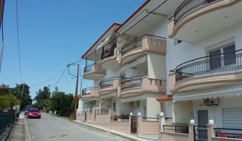 Nea Plagia Chalkidiki 6 Neue Ferienwohnungen in Chalkidike Nea Plagia 50 Meter entfernt vom Strand Wohnung kaufen