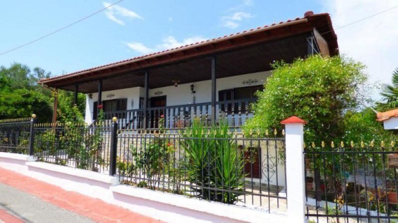 Kallikratia Chalkidike Ferienhaus in Kallikratia Chalkidike mit 115 qm Wohnfläche und 450 qm Grundstück Haus kaufen