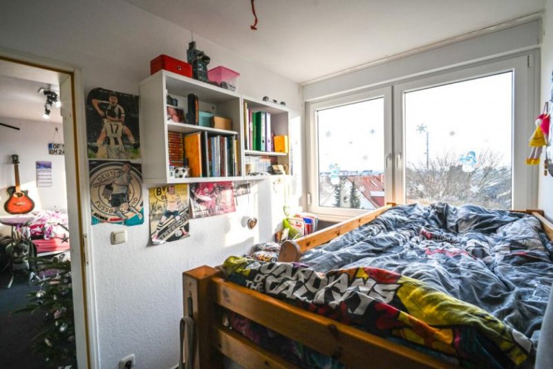 Rodgau DIETZ: 2-Zimmer-Obergeschosswohnung in Rodgau Nieder-Roden - wenige Minuten vom Bahnhof entfernt! Wohnung kaufen