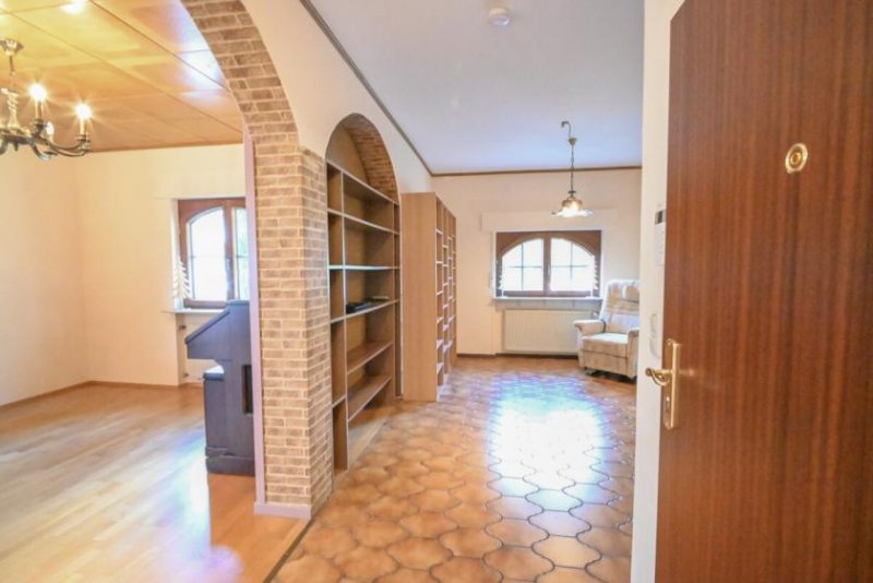 Dietzenbach DIETZ: Gepflegte 3,5-Zimmer-EG-Wohnung in Dietzenbach-Steinberg! mit Garage und zwei Wintergärten! Wohnung kaufen