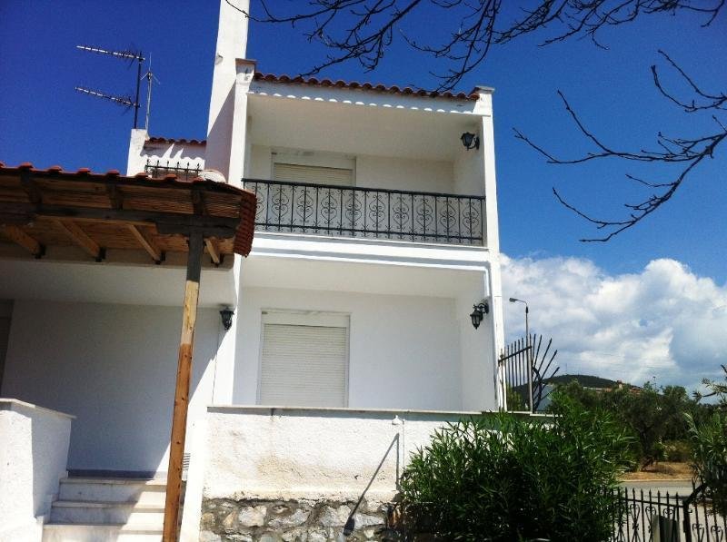 Trikorfo Chalkidiki Maisonette in Trikorfo Chalkidike mit 200 qm auf 3 Etagen Haus kaufen