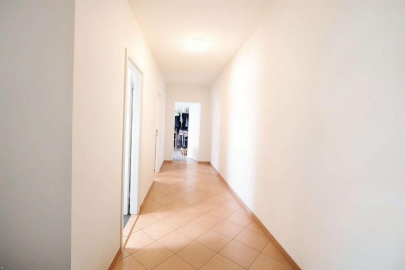 Maintal WRS Immobilien - Rendite 5,2 % - käuferprovisionsfrei - Maintal - Kapitalanlage - 3 Zimmer ETW Gewerbe kaufen