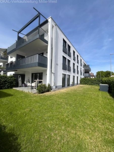 Bruchköbel Exklusive barrierefreie Neubauwohnung mit 185 m² Privatgarten, Tiefgarage, Aufzug und hochwertiger Ausstattung Wohnung kaufen