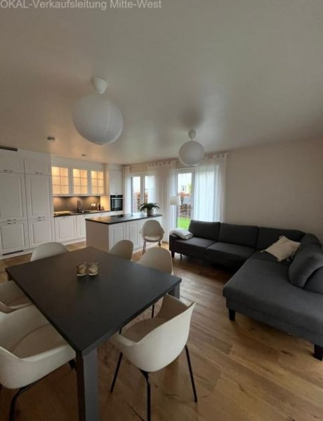 Bruchköbel Exklusive barrierefreie Neubauwohnung mit 185 m² Privatgarten, Tiefgarage, Aufzug und hochwertiger Ausstattung Wohnung kaufen