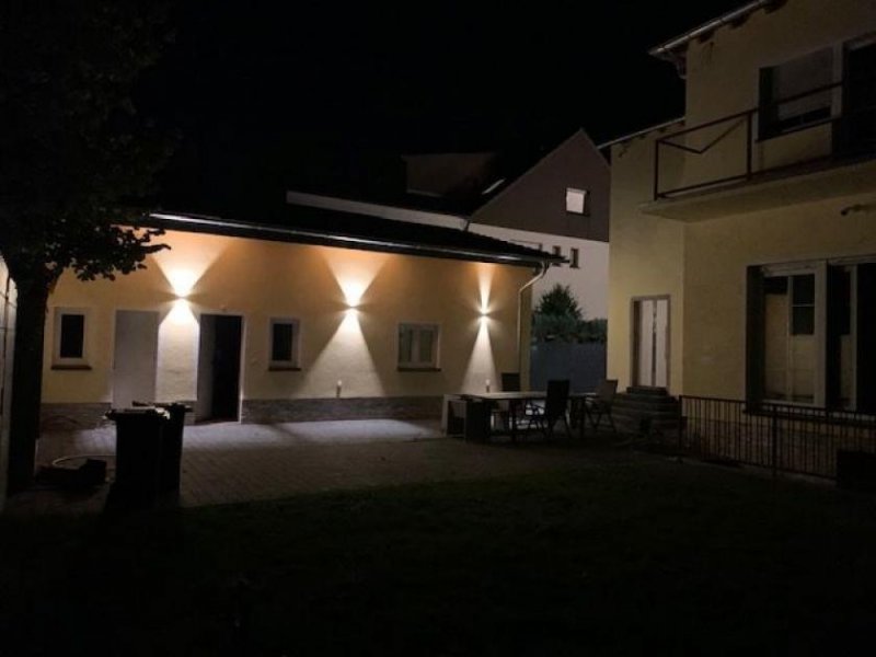 Hainburg Energetisch saniertes Mehrfamilienhaus - Garten, Garage, Terrasse, ruhige Lage - Heizung von 2018 Haus kaufen