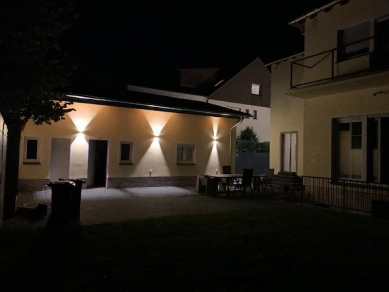 Hainburg Energetisch saniertes Zweifamilienhaus - Garten, Garage, Terrasse, ruhige Lage - Heizung von 2018 Haus kaufen
