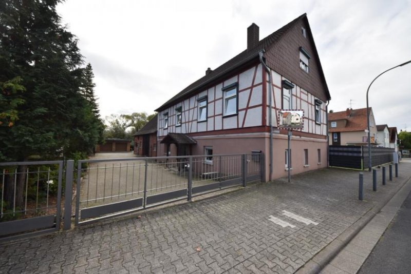 Hasselroth DIETZ: Geräumiges 1-2 Familienhaus mit großem Grundstück, Nebengebäude und Doppelgarage! Haus kaufen