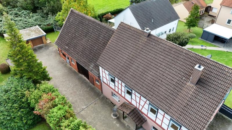 Hasselroth DIETZ: Geräumiges 1-2 Familienhaus mit großem Grundstück, Nebengebäude und Doppelgarage! Haus kaufen