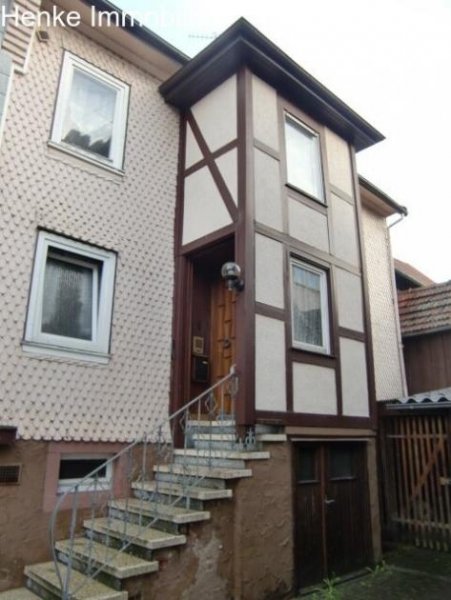 Bad Soden-Salmünster "SCHNÄPPCHEN" Wohnhaus mit Charme, ca. 130 m² Wfl., 7 Zimmer, 299 m² Grundstück Haus kaufen