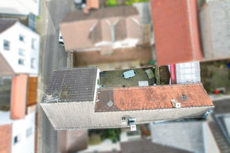 Großostheim Einfamilienhaus mit Terrasse und Hofbereich in Großostheim! Haus kaufen