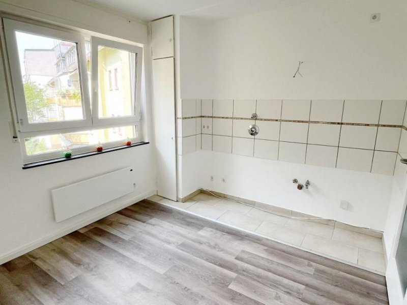 Darmstadt **RESERVIERT** Stadtnah wohnen zwischen Bessungen und Paulusviertel – attraktive 2-Zi.-Wohnung mit Sonnenbalkon Wohnung kaufen