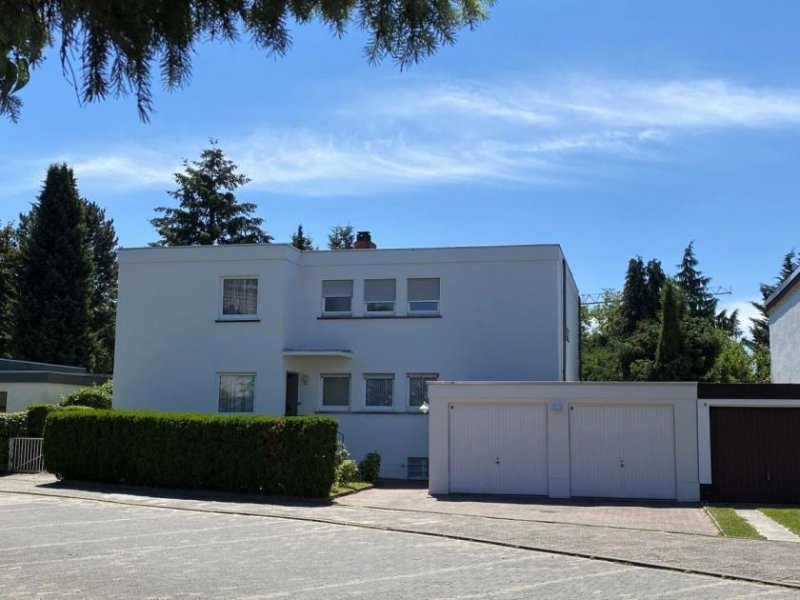 Darmstadt Attraktives großzügiges Zweifamilienhaus im Bauhausstil in Darmstadt-Arheilgen Haus kaufen