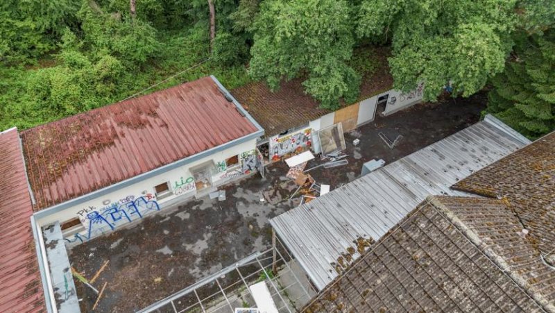 Weiterstadt DIETZ: Sanierungsbedürftiges Hotel in idyllischer Waldrandlage von Weiterstadt mit 33 Zimmern! Gewerbe kaufen