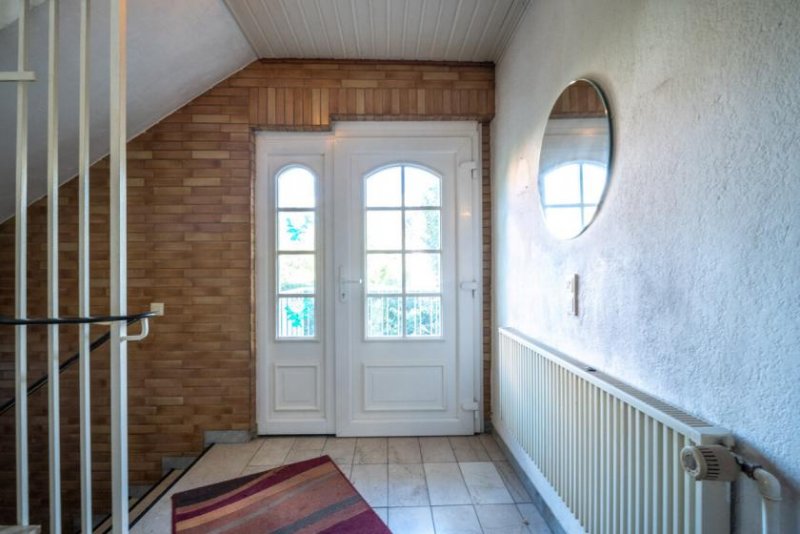 Reinheim 2 Familienhaus mit Garten, Pool, Keller und Garage - DG vermietet - in Reinheim! Haus kaufen