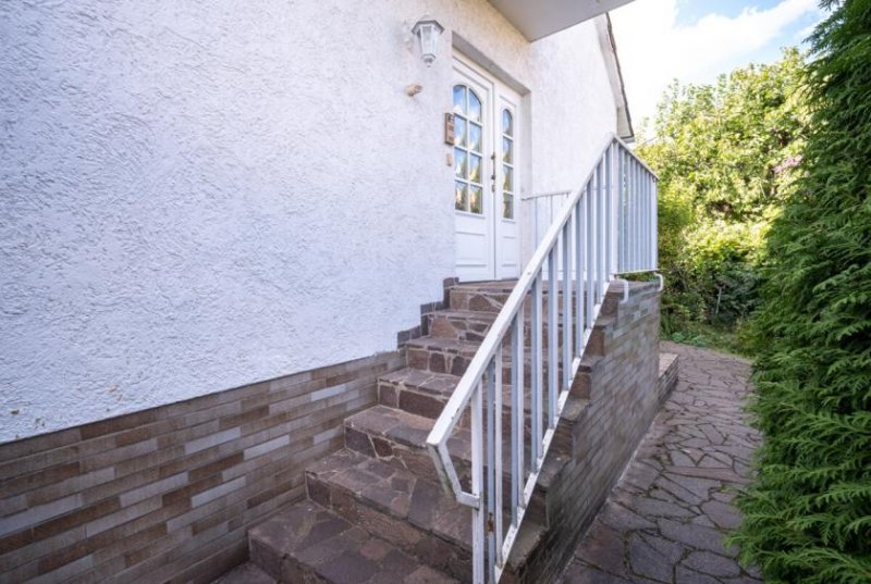 Reinheim 2 Familienhaus mit Garten, Pool, Keller und Garage - DG vermietet - in Reinheim! Haus kaufen