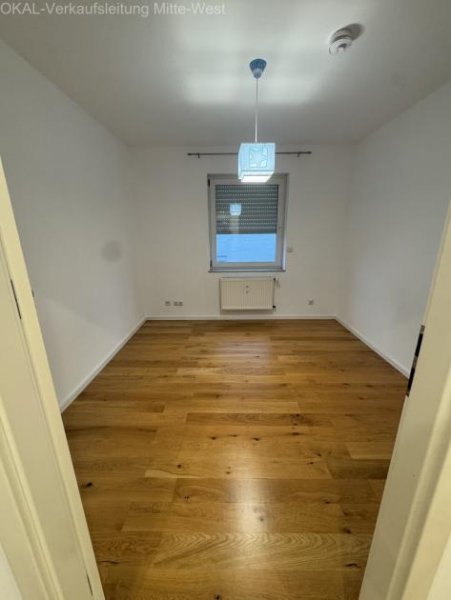 Reinheim Top Renovierte Eigentumswohnung mit Balkon, Tiefgarage, Kellerraum und Gartenmitbenutzung Wohnung kaufen