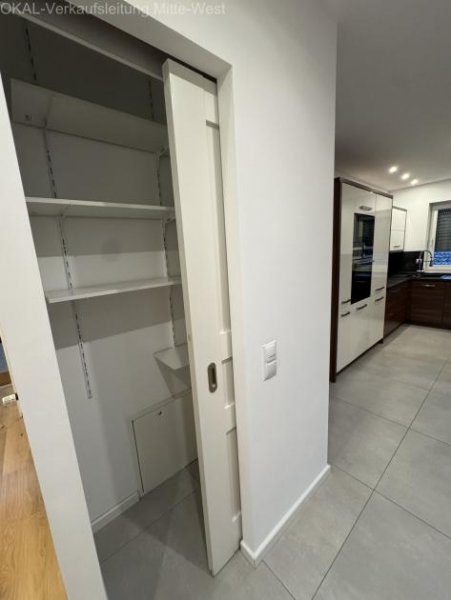 Reinheim Top Renovierte Eigentumswohnung mit Balkon, Tiefgarage, Kellerraum und Gartenmitbenutzung Wohnung kaufen