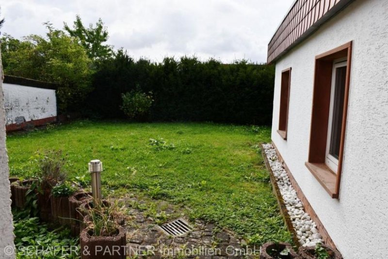 Roßdorf (Landkreis Darmstadt-Dieburg) **RESERVIERT** Charmantes Einfamilienhaus mit vielseitig nutzbarem Nebengebäude Haus kaufen