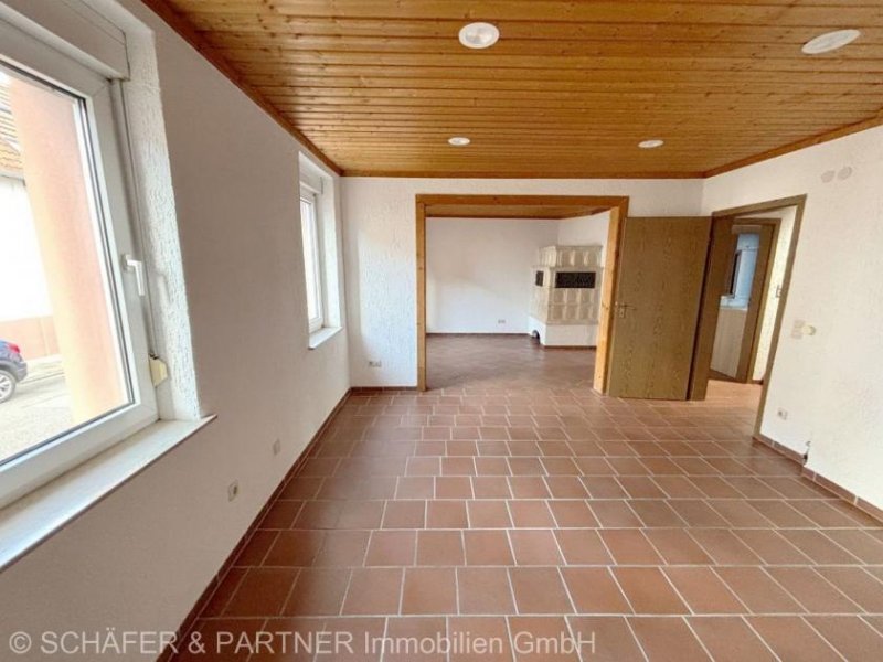 Roßdorf (Landkreis Darmstadt-Dieburg) **RESERVIERT** Charmantes Einfamilienhaus mit vielseitig nutzbarem Nebengebäude Haus kaufen