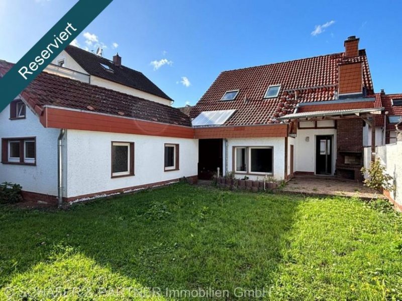 Roßdorf (Landkreis Darmstadt-Dieburg) **RESERVIERT** Charmantes Einfamilienhaus mit vielseitig nutzbarem Nebengebäude Haus kaufen