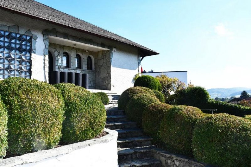 Fränkisch-Crumbach Traumhaus in wunderschöner Lage, auf über 2.000 m² Grundstück Haus kaufen