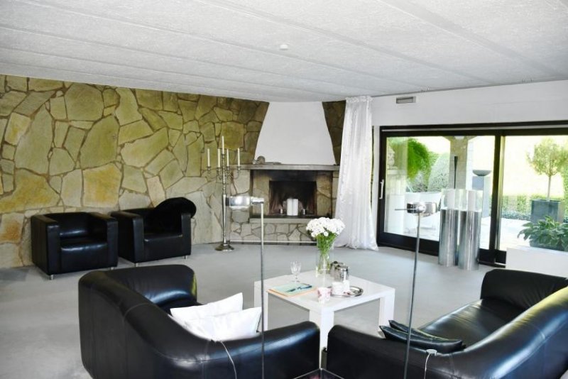 Fränkisch-Crumbach Traumhaus in wunderschöner Lage, auf über 2.000 m² Grundstück Haus kaufen