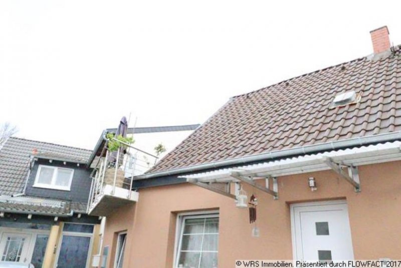 Riedstadt WRS Immobilien - Riedstadt-Goddelau - Einfamilienhaus mit Dachterrasse + Pkw-Stellplatz Haus kaufen