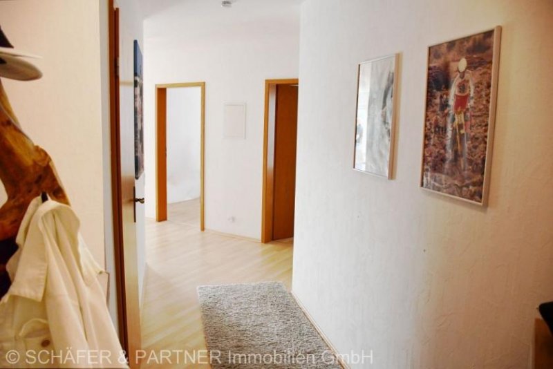 Erbach (Odenwaldkreis) **RESERVIERT** Attraktive 4-Zimmer-Erdgeschosswohnung mit Balkon, Terrasse & Fernblick in Top-Lage von Erbach Wohnung kaufen