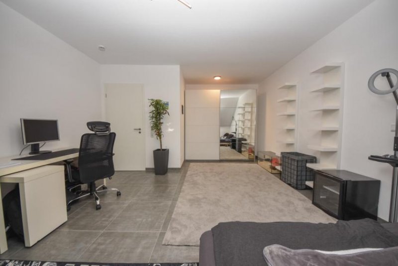 Dieburg DIETZ: Moderne 3-Zimmer-Wohnung in Dieburg! mit 2 Tiefgaragenstellplätzen und sonnigem Balkon! Wohnung kaufen