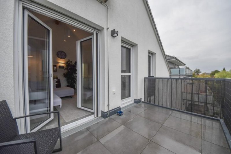 Dieburg DIETZ: Moderne 3-Zimmer-Wohnung in Dieburg! mit 2 Tiefgaragenstellplätzen und sonnigem Balkon! Wohnung kaufen