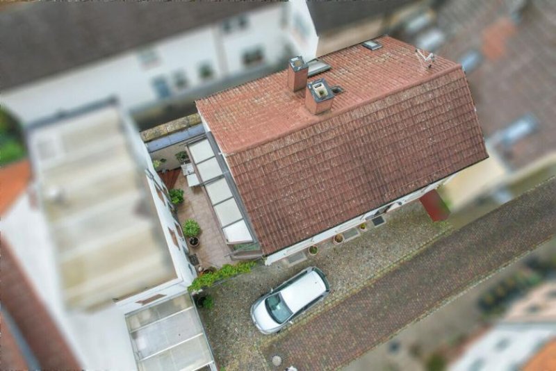 Groß-Umstadt DIETZ: Gepflegtes Einfamilienhaus mit Nebengebäude, Keller und Stellplatzfläche in Groß-Umstadt! Haus kaufen