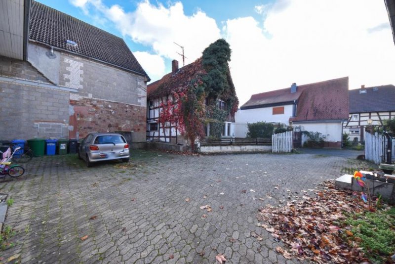Münster (Landkreis Darmstadt-Dieburg) DIETZ: 2 Häuser auf einem Grundstück mit 3-4 Wohneinheiten inklusive Ausbaupotenzial! Haus kaufen