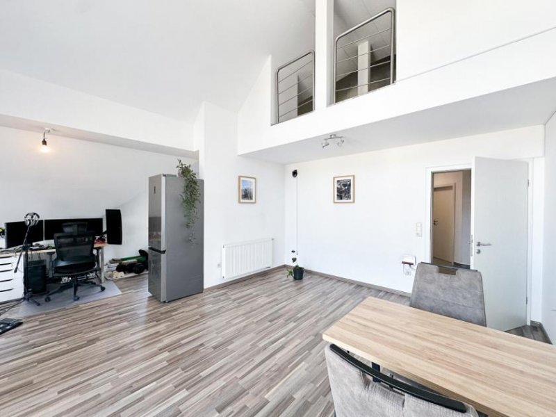 Schaafheim DIETZ: Lichtdurchflutete 4,5 Zimmer-Maisonette große Dachloggia - Galerie - Garage - Stellplatz Wohnung kaufen