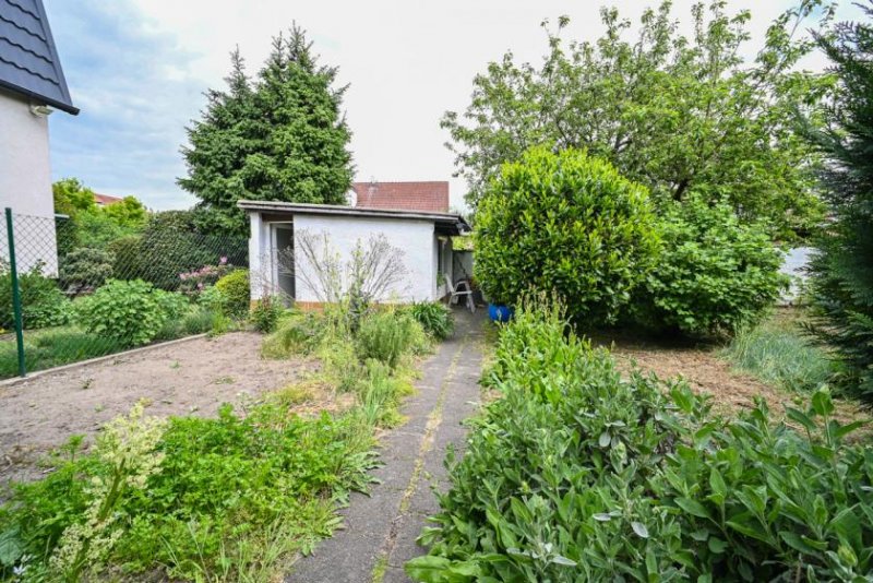 Eppertshausen DIETZ: 2 FH mit Garten und Hofbereich in beliebter Lage von Eppertshausen! Haus kaufen