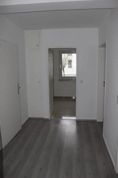 Wiesbaden Ruhige 3-Zimmer Wohnung mit Balkon im Top-Zustand in Wiesbaden-Sonnenberg Wohnung kaufen