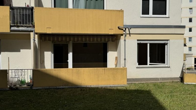 Wiesbaden Mitten im Leben, fern vom Lärm – Sonniges Wohnen mit grünem Ausblick Wohnung kaufen