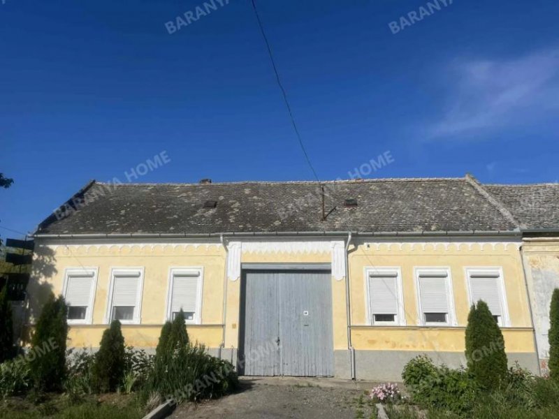 Gara Möbliertes Einfamilienhaus aus gemischten Ziegelsteinen im Zentrum von Gara mit großem Grundstück und ruhiger Umgebung zu