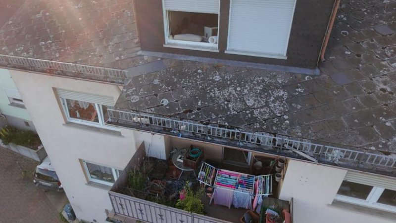 Taunusstein Für Handwerker - Sanierungsbedürftiges Zweifamilienhaus mit vielseitigem Nutzungspotenzial Haus kaufen