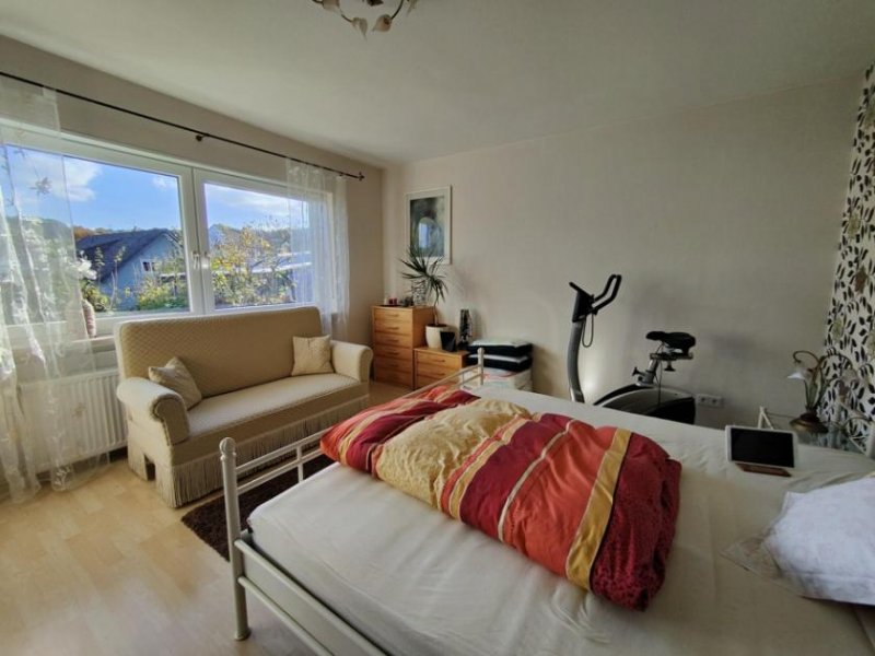 Schlangenbad EFH-Highlight mit Charme und Potenzial in Schlangenbad-Bärstadt – schöner Garten und Garage, Haus kaufen