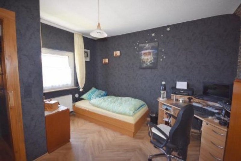 Kelsterbach Gepflegtes Einfamilienhaus in Bahnhofsnähe – gemütlich & einladend! Haus kaufen