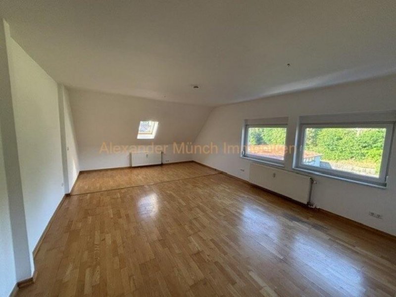 Hünstetten Provisionsfrei-Moderne 3-Zimmer-Maisonettewohnung mit Terrasse und Einzelgarage! Wohnung kaufen